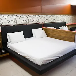 2* Hotel del amor Verde (adults Only)